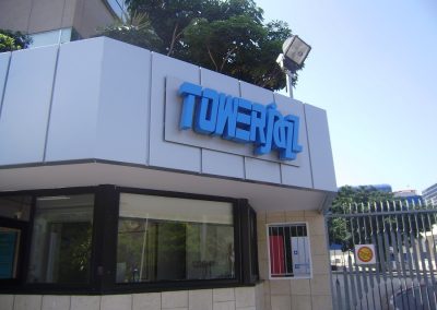 שלט אותיות TOWERJAZZ